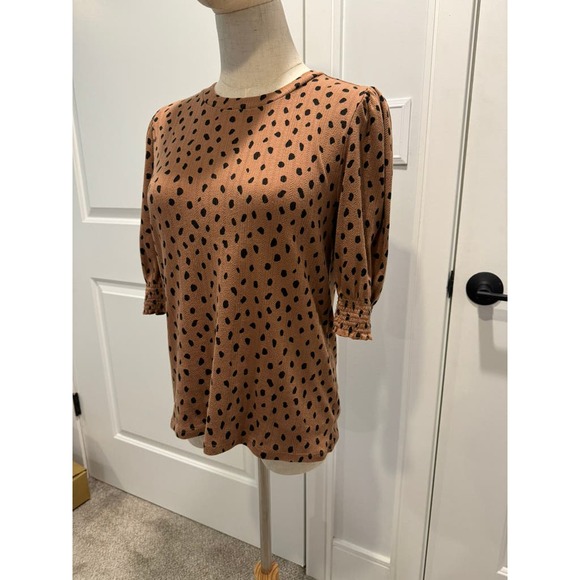 COPY - Light Cheetah Print Sweater Size M - Picture 1 of 5